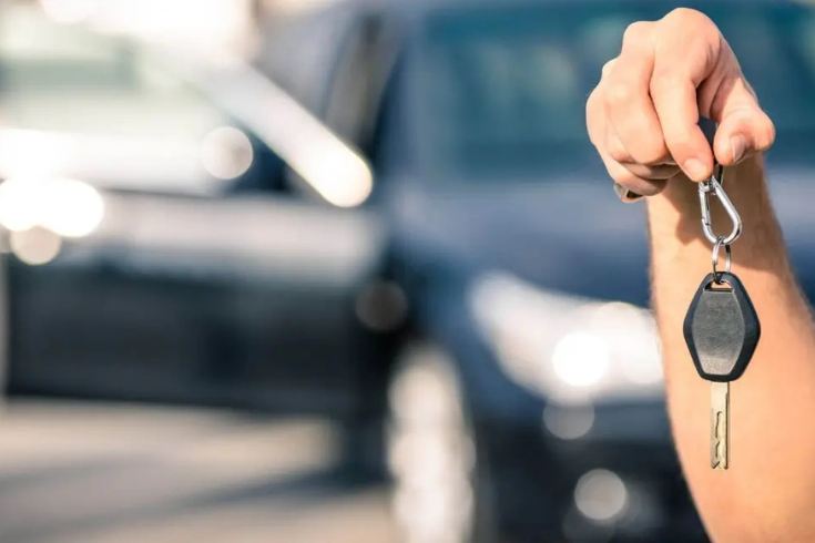 Что выгоднее – каршеринг или прокат авто с водителем?