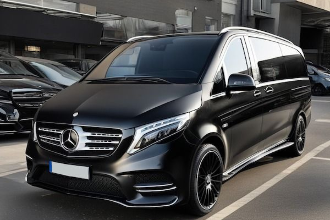 Прокат минивэна с водителем: когда это удобно для семьи и групп